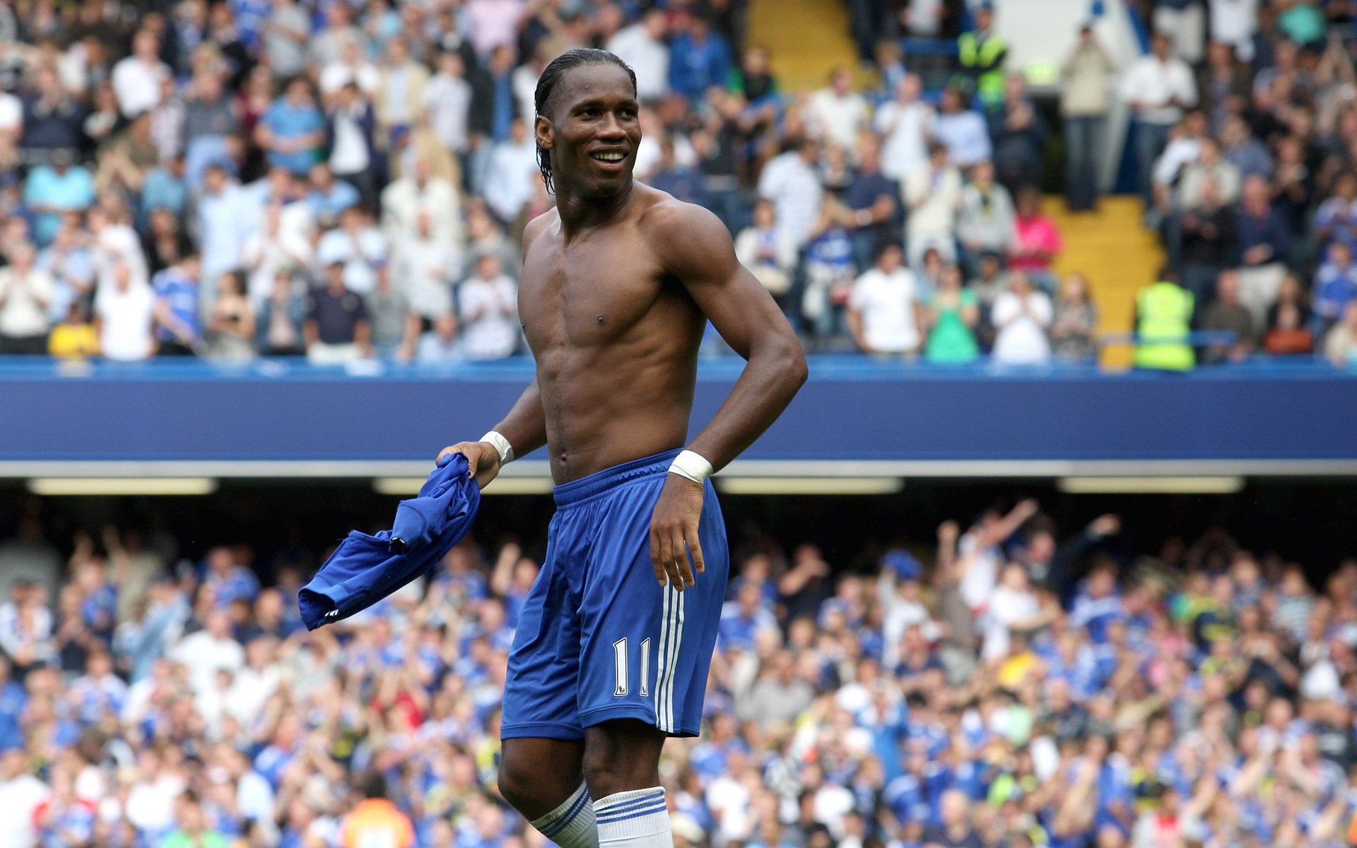 Rookie爆冷击败日本队，战术调整引爆全场！