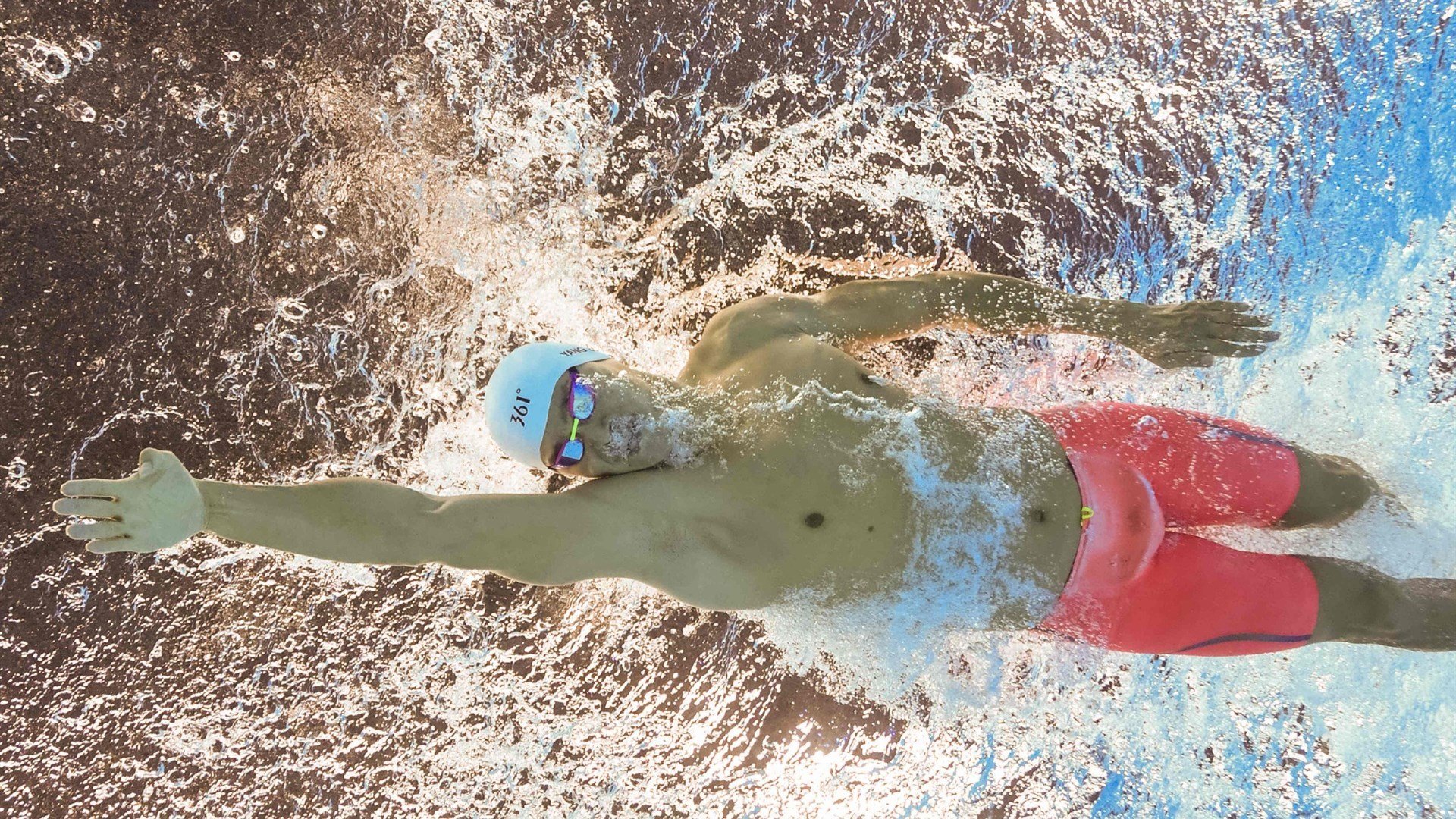 科维托娃赛事官方发布精彩发挥新规，FPX争议不断！